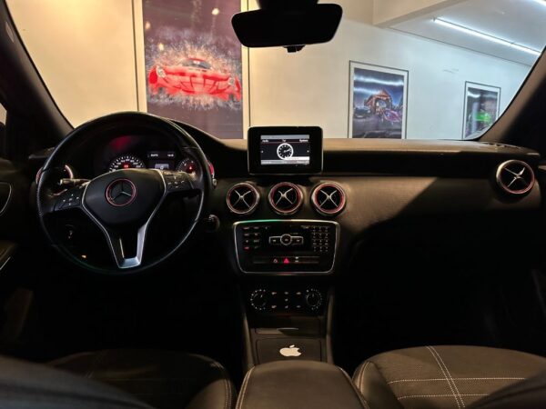 Mercedes-Benz A200 2014 - Image 3